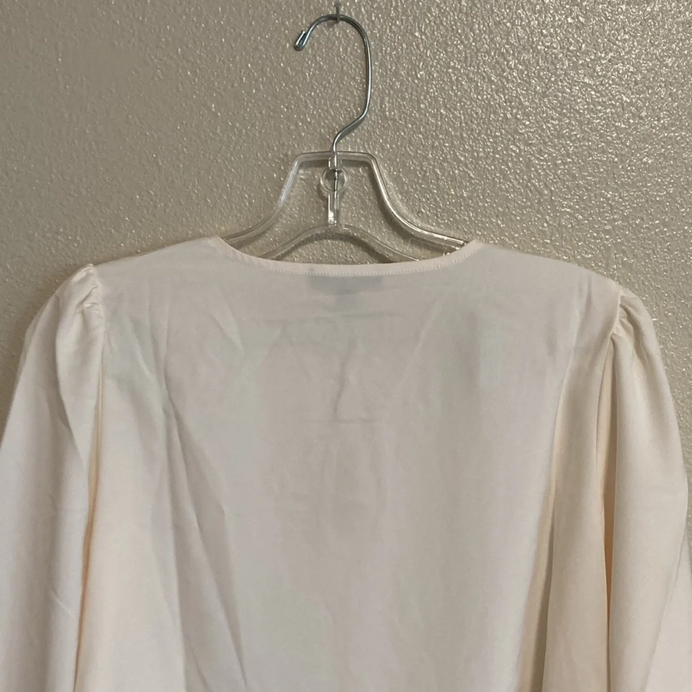 J.Crew Puff Sleeve Keyhole Crepe Blouse in Ivory (Size PXS)